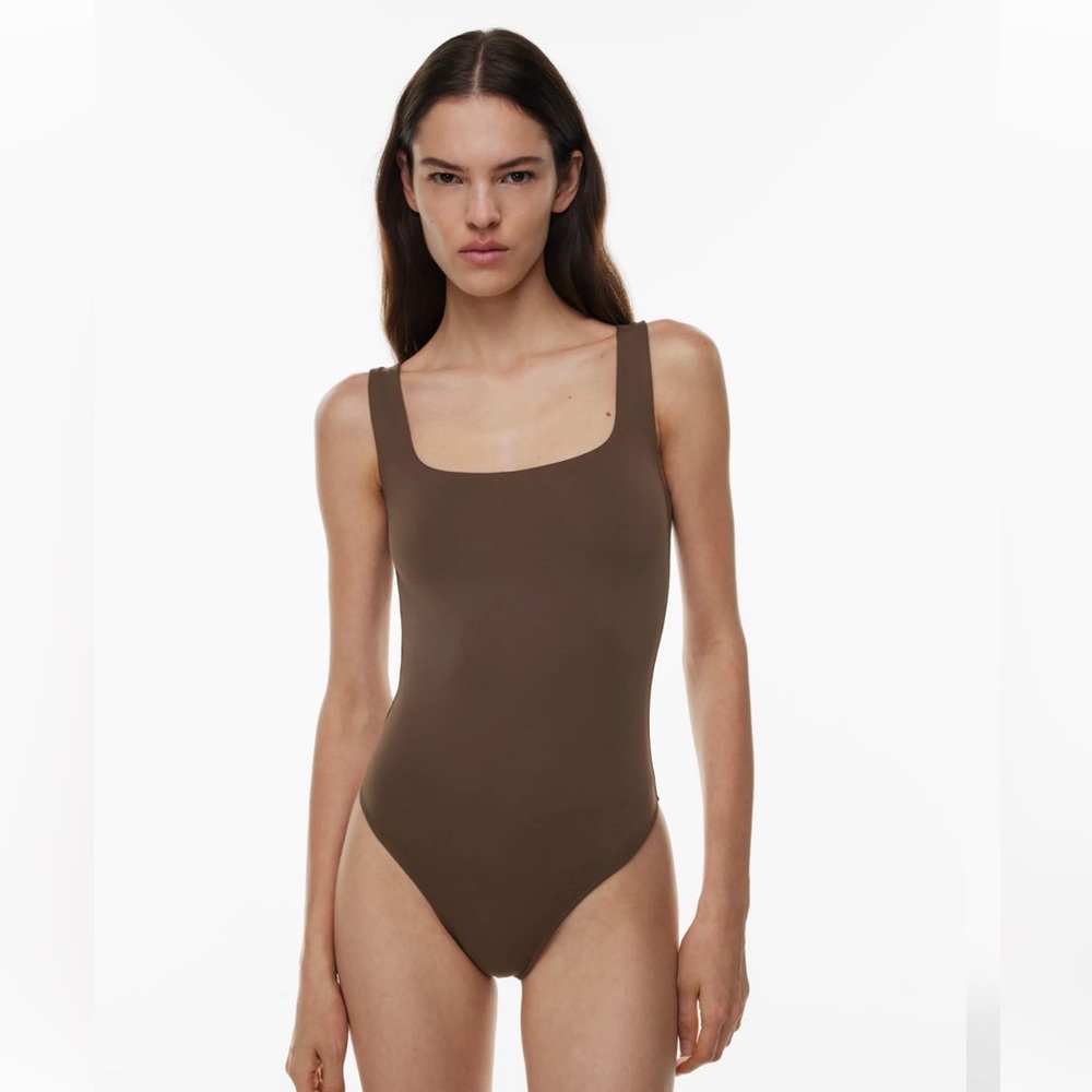 Babaton bodysuit new Size S Brown never worn!